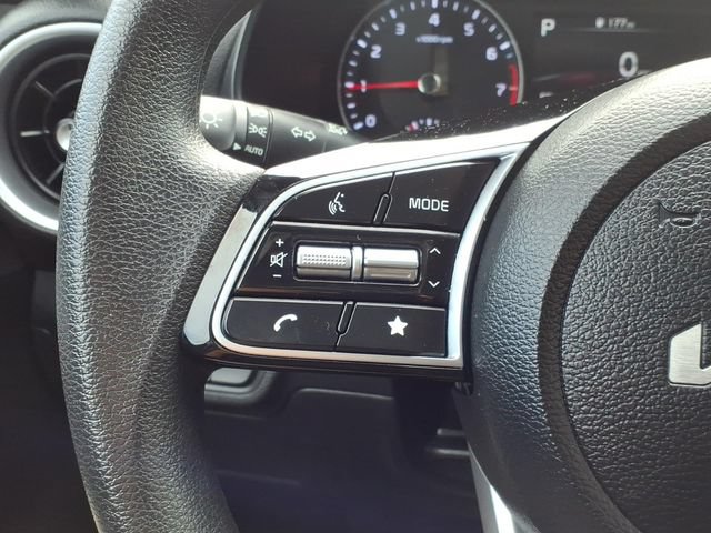 Used 2024 Kia Forte LXS w/ LXS Technology Package FWD image 15
