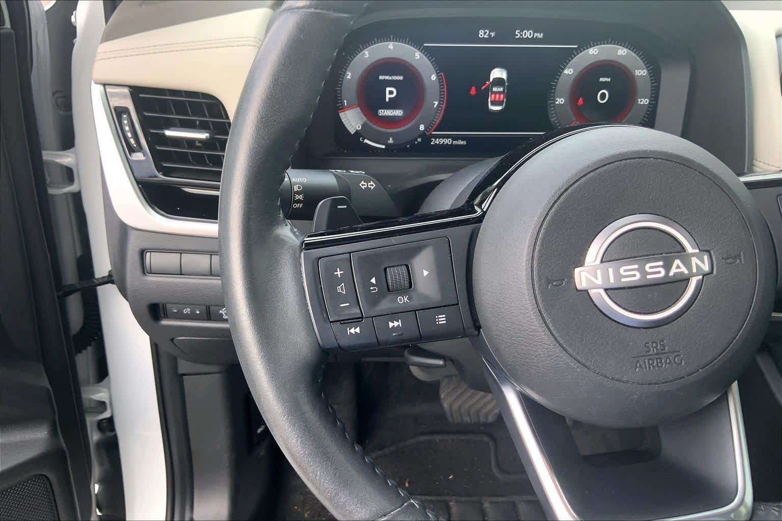 Used 2024 Nissan Rogue SL w/ SL Premium Package FWD image 24