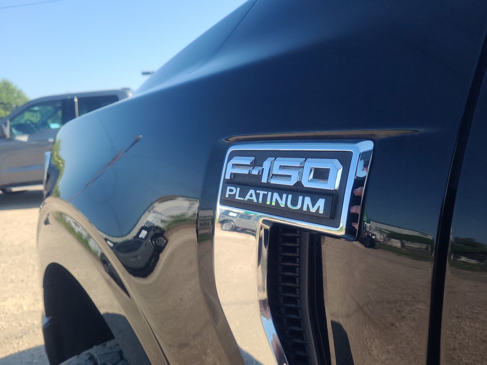 Certified 2021 Ford F150 Platinum w/ Equipment Group 701A High AWD/4WD image 24