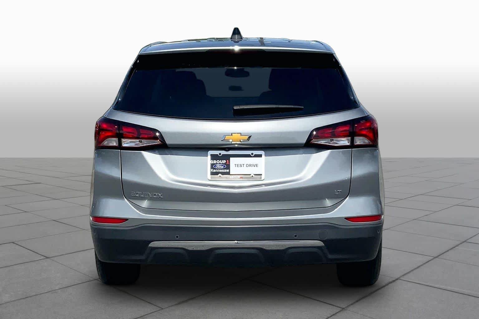Used 2024 Chevrolet Equinox LT FWD image 5