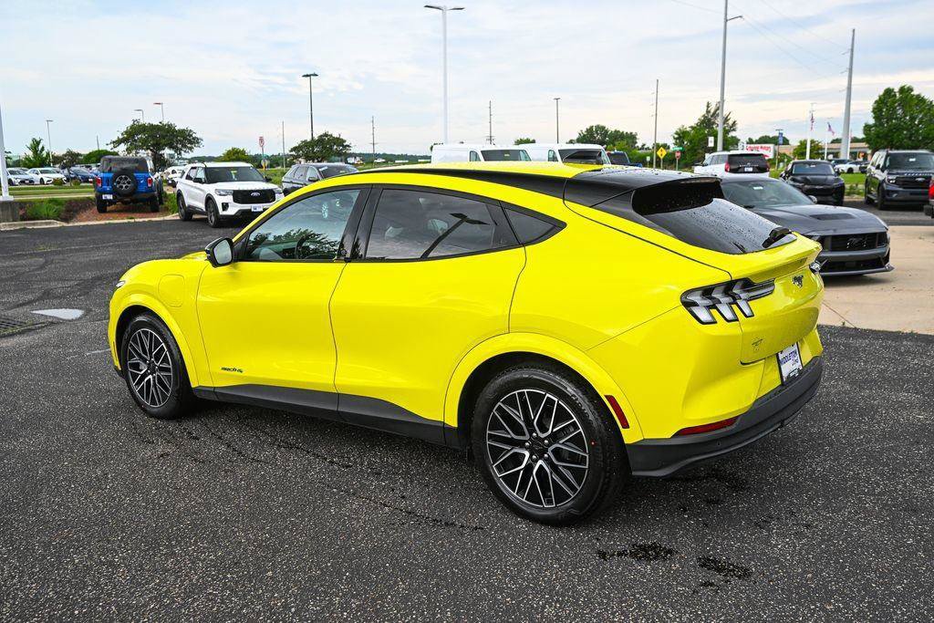 Certified 2025 Ford Mustang Mach-E Premium AWD/4WD image 7