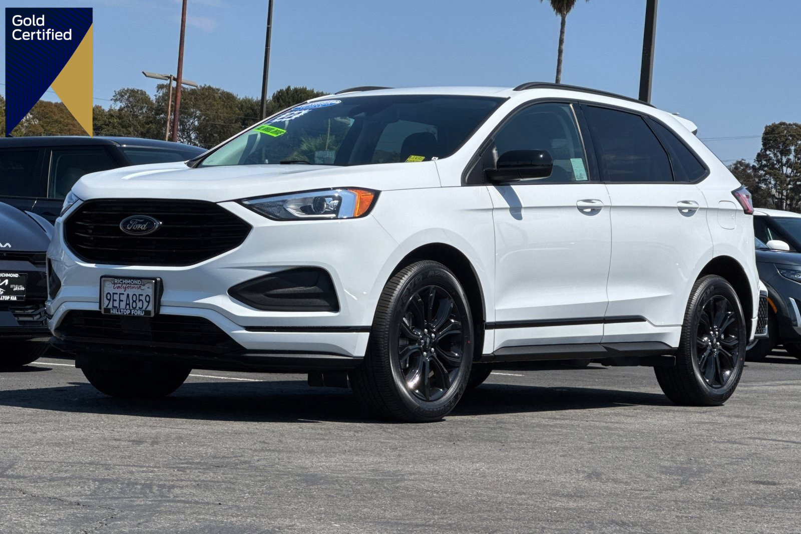 Certified 2022 Ford Edge SE w/ Black Appearance Package