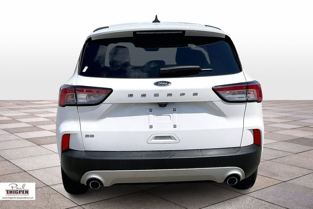 Certified 2022 Ford Escape SE image 4