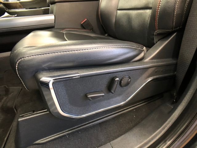 Certified 2023 Ford F350 Lariat w/ Lariat Ultimate Package image 11