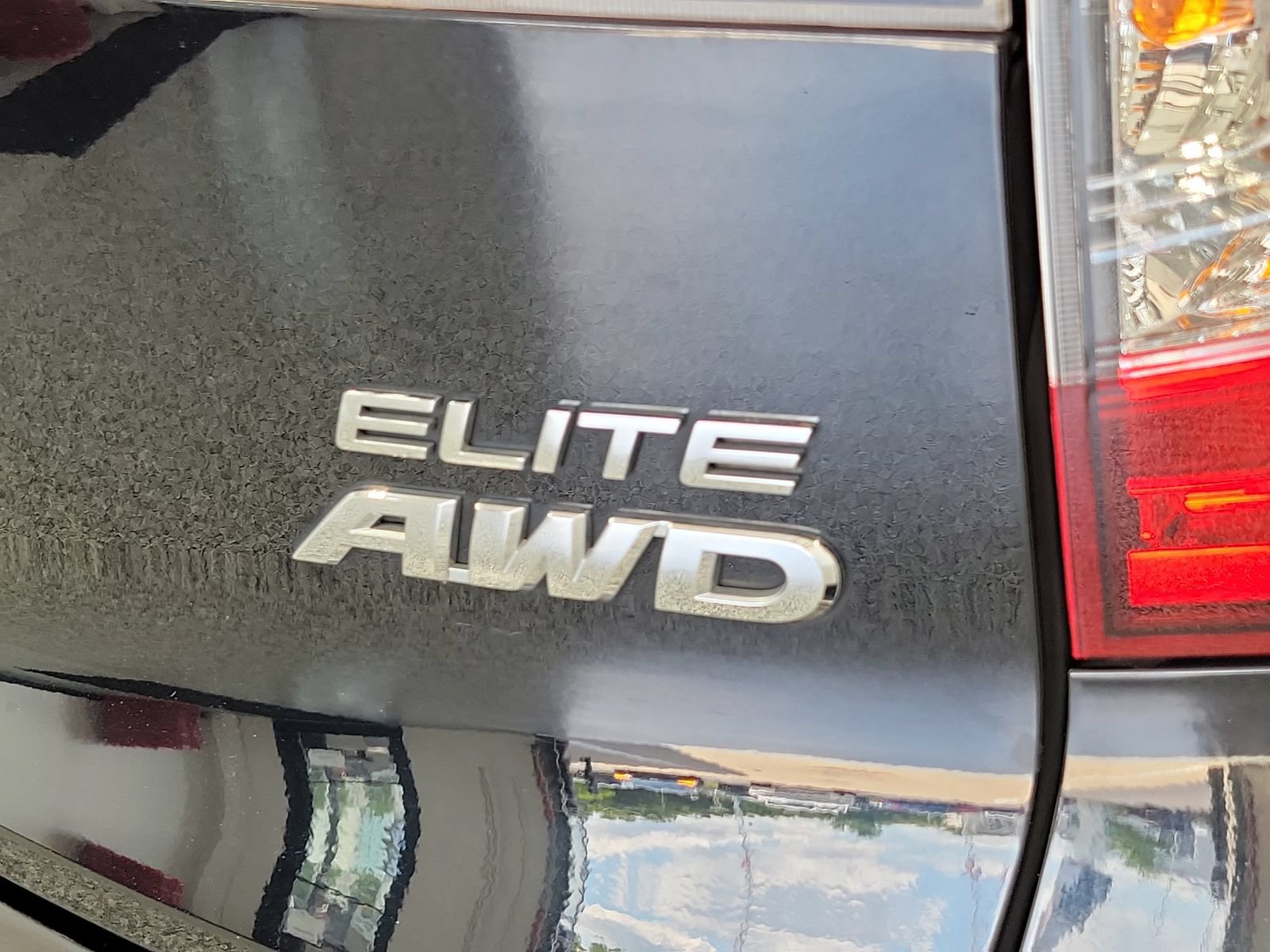 Used 2020 Honda Pilot Elite image 5