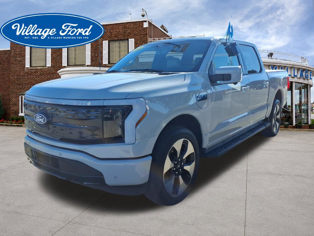 Certified 2024 Ford F150 Lightning Platinum AWD/4WD 360° Tour