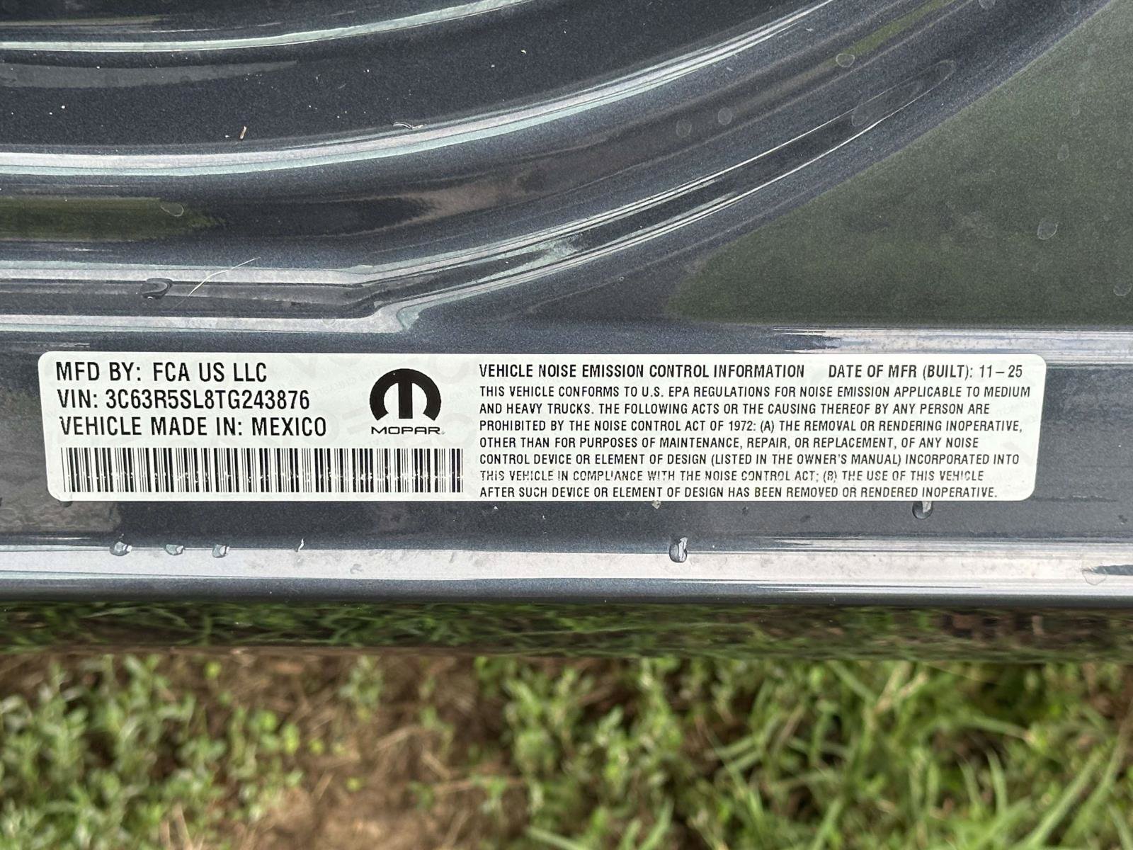 Used 2026 RAM 2500 Limited AWD/4WD image 35