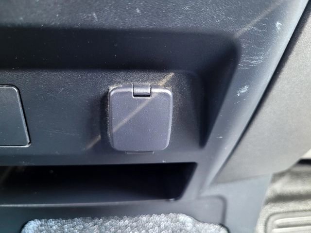 Certified 2021 Ford F250 XL w/ Power Equipment Group image 18