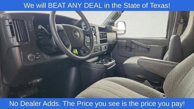 Used 2025 Chevrolet Express 3500 LT w/ LT Preferred Equipment Group RWD image 9