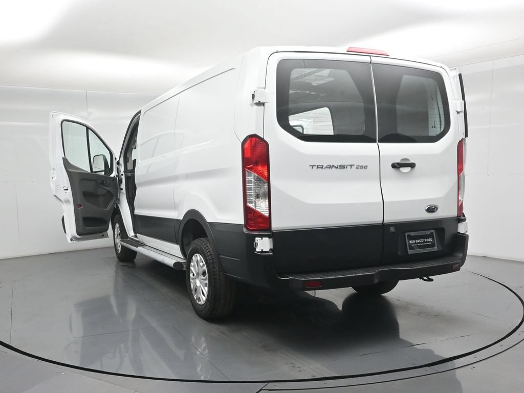 Certified 2025 Ford Transit 250 Low Roof w/ Exterior Upgrade Package RWD image 31