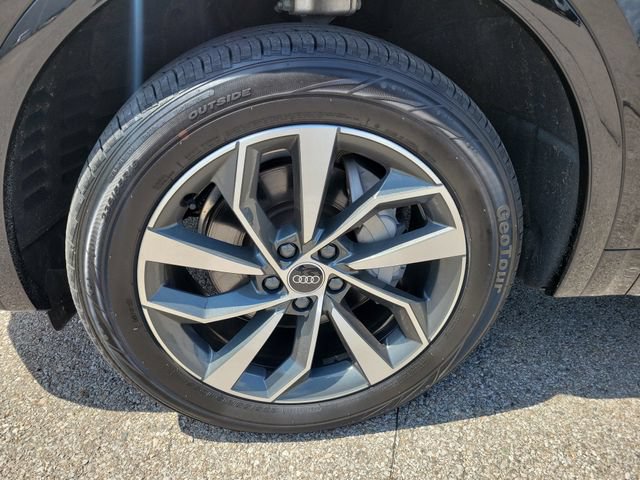 Used 2022 Audi Q5 2.0T Prestige AWD/4WD image 9