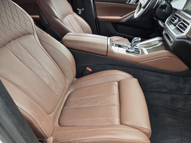 Used 2022 BMW X6 xDrive40i w/ Executive Package AWD/4WD image 12