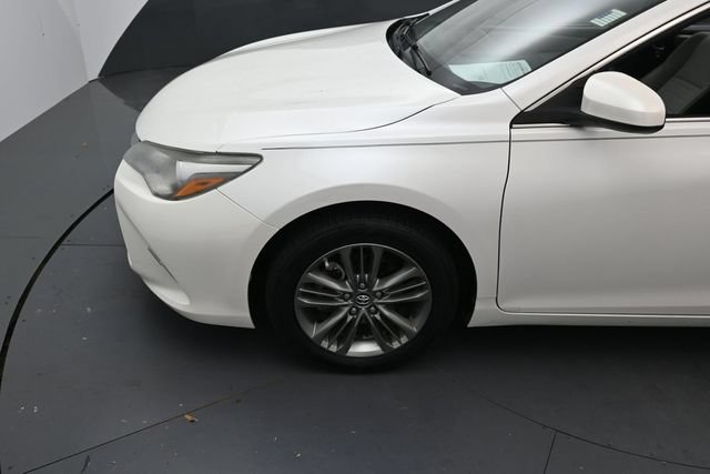 Used 2017 Toyota Camry SE FWD image 9