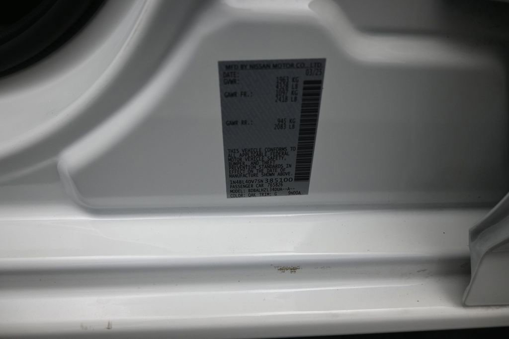 Used 2025 Nissan Altima 2.5 SV FWD image 24