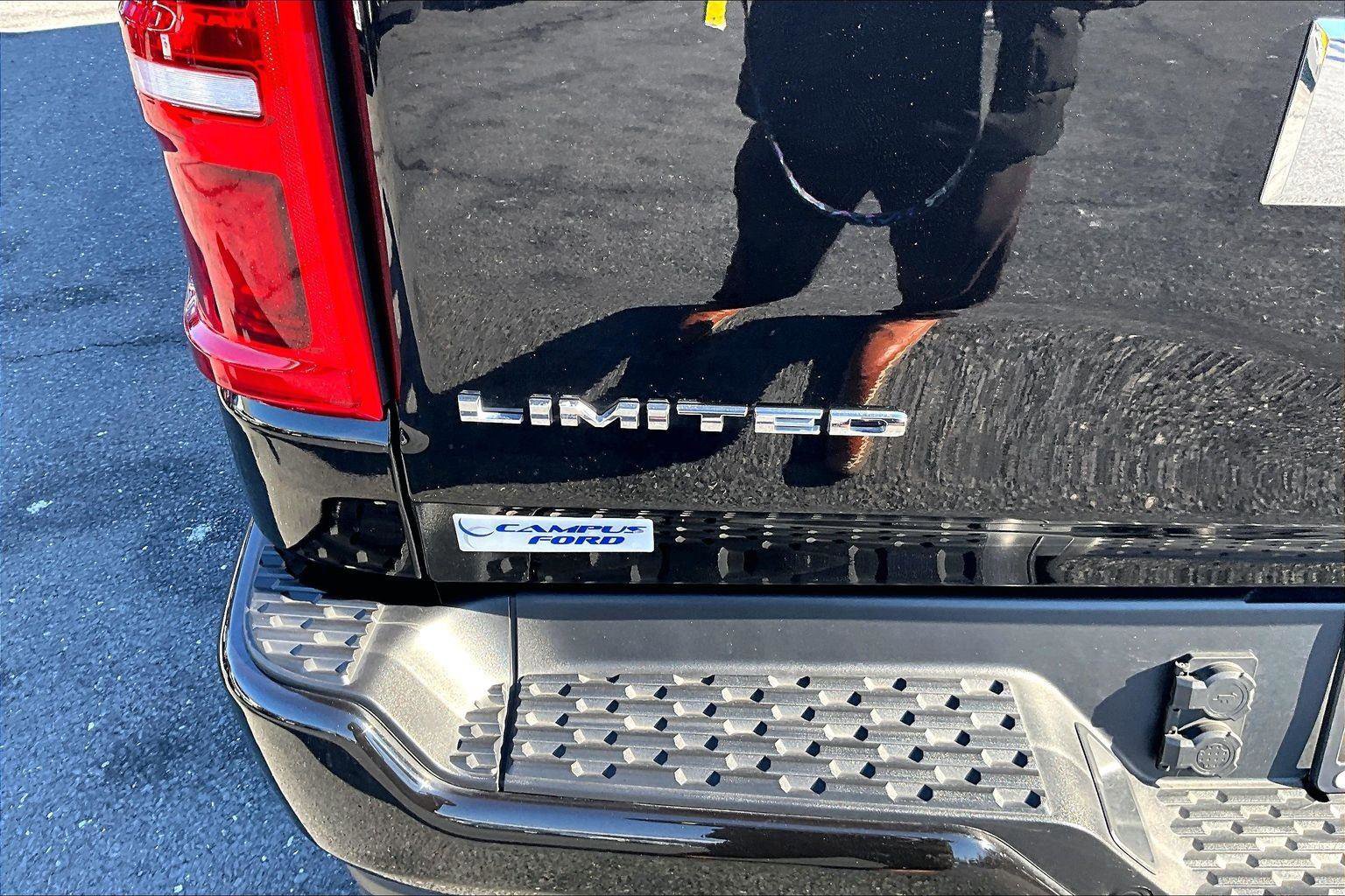 Used 2025 RAM 1500 Limited image 30