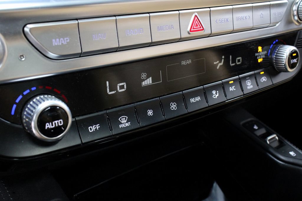 Used 2021 Kia Telluride SX w/ Towing Package FWD image 33