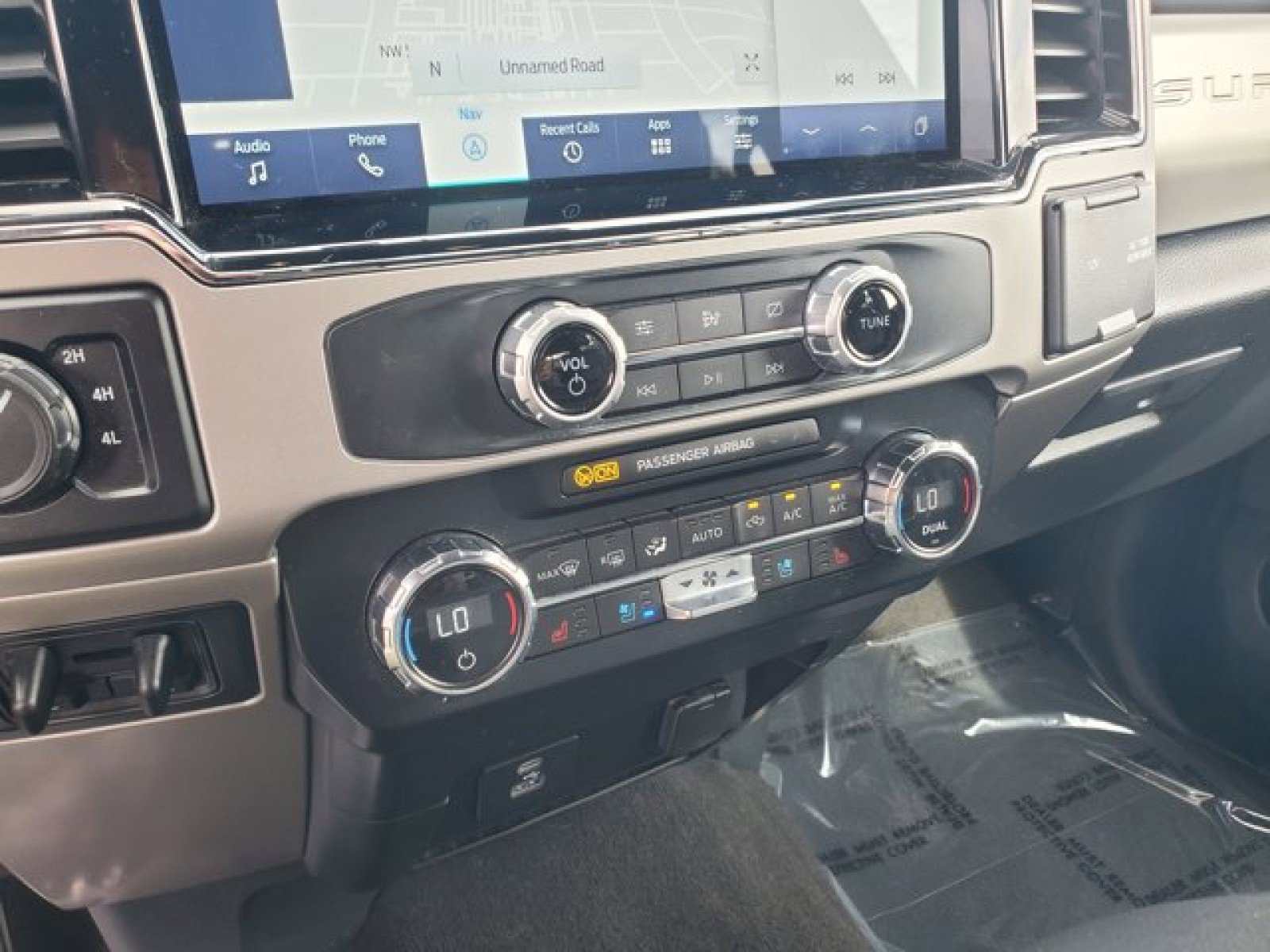 Certified 2022 Ford F250 Lariat w/ Tremor Off-Road Package image 23