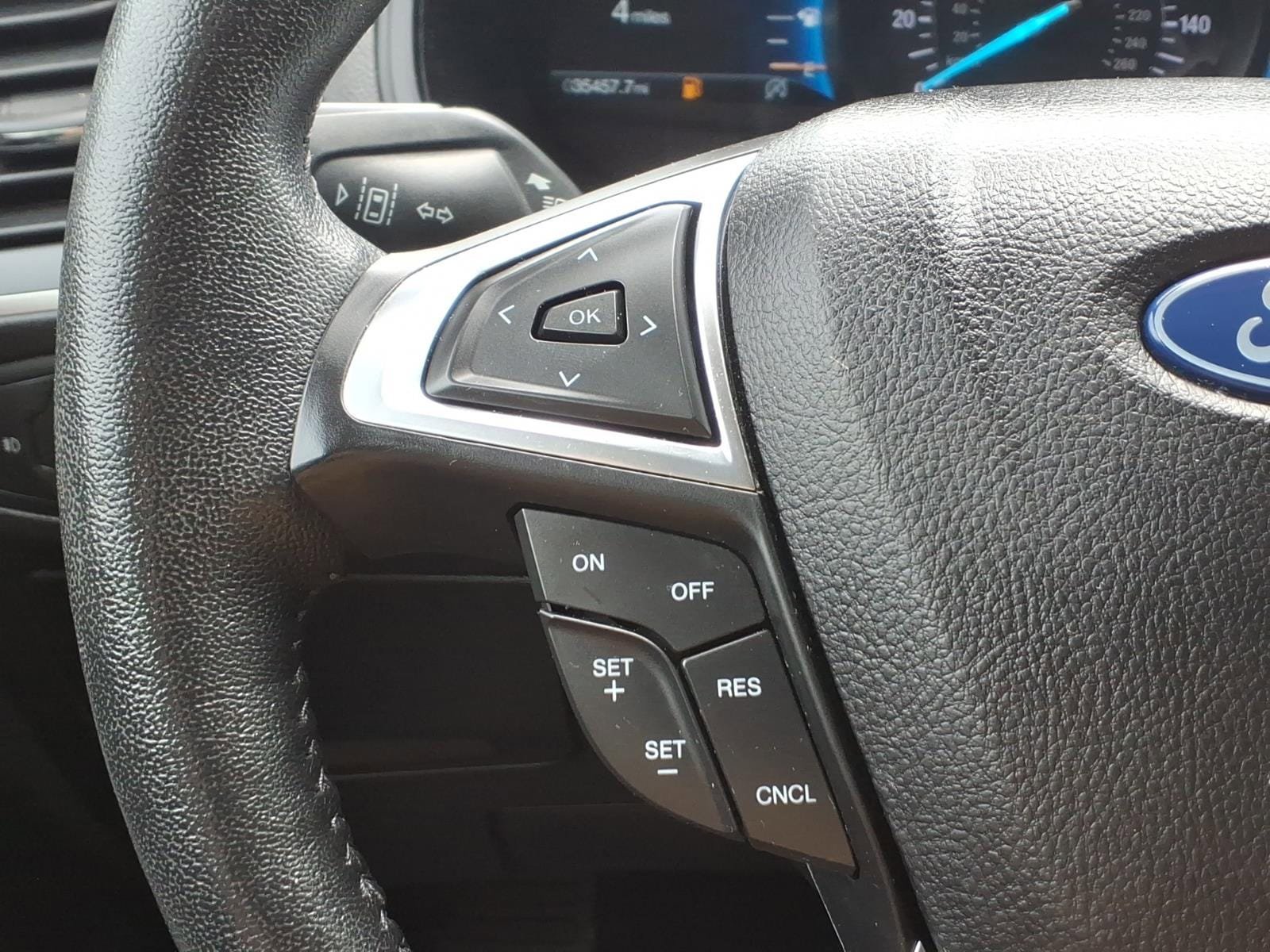 Certified 2022 Ford Edge SEL w/ Convenience Package AWD/4WD image 17