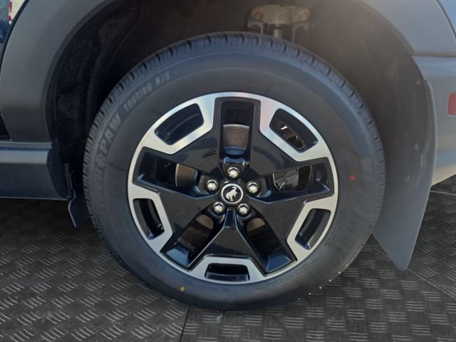 Certified 2021 Ford Bronco Sport Outer Banks AWD/4WD image 14
