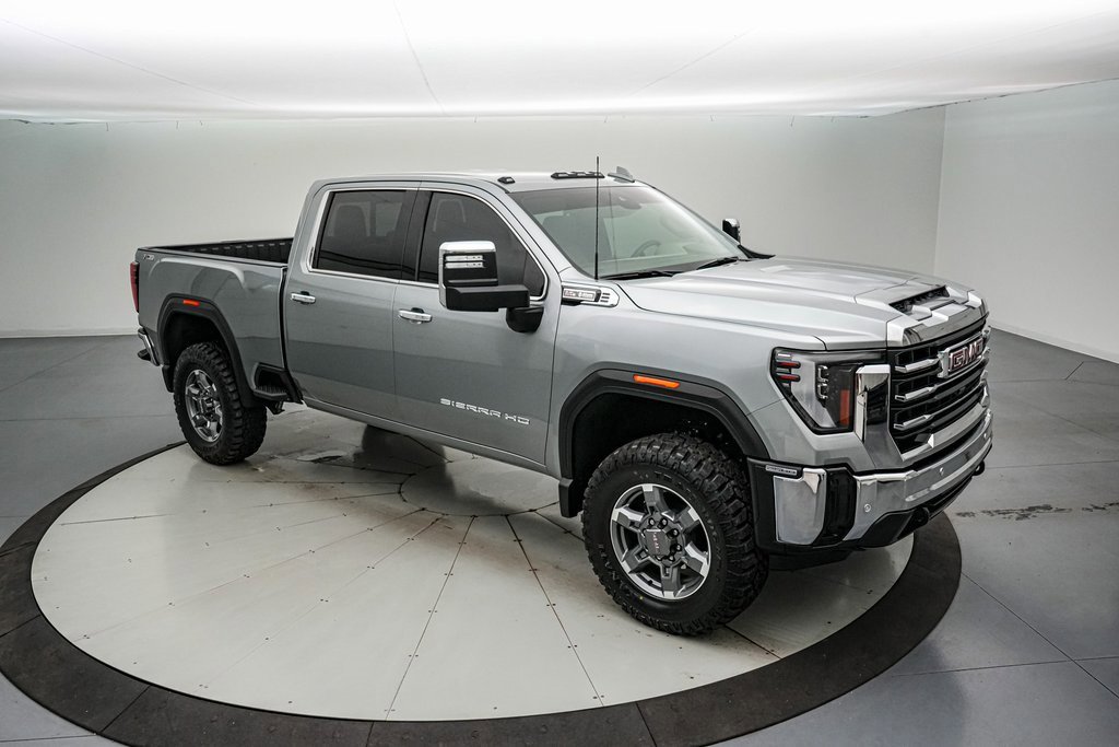 Used 2025 GMC Sierra 2500 SLT w/ SLT Premium Package image 8