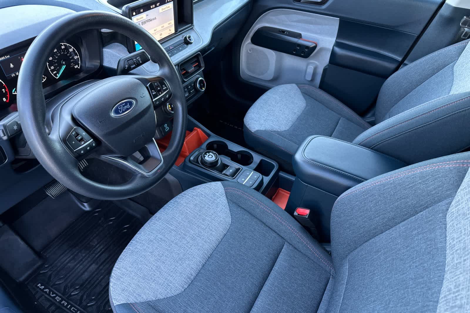 Certified 2024 Ford Maverick XLT FWD image 11