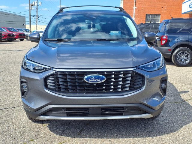 Certified 2024 Ford Escape Platinum w/ Premium Technology Package AWD/4WD image 25