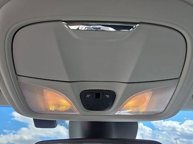 Used 2021 Jeep Cherokee Latitude Plus image 38