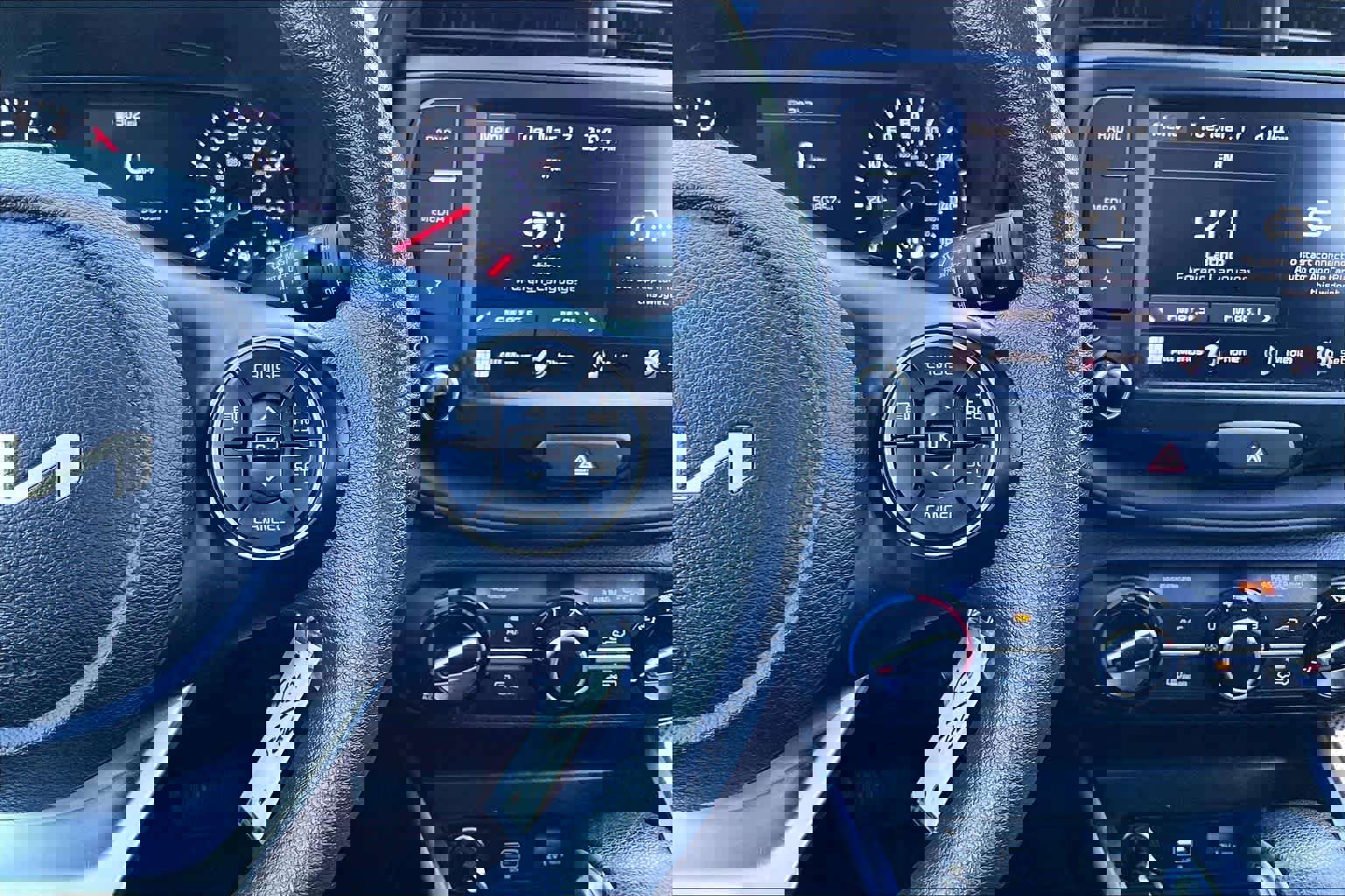 Used 2022 Kia Soul LX w/ Technology Package image 27