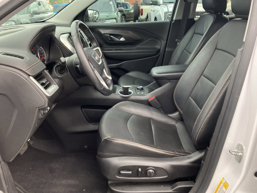 Used 2020 GMC Terrain SLT w/ Preferred Package image 24