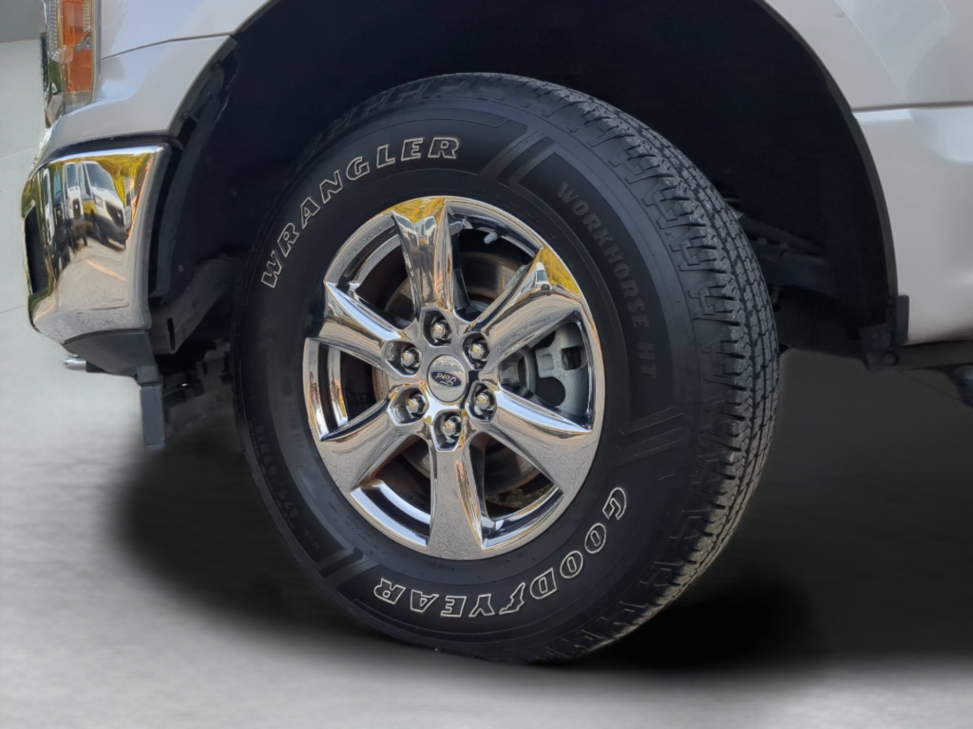 Certified 2019 Ford F150 XLT w/ Equipment Group 302A Luxury AWD/4WD image 71