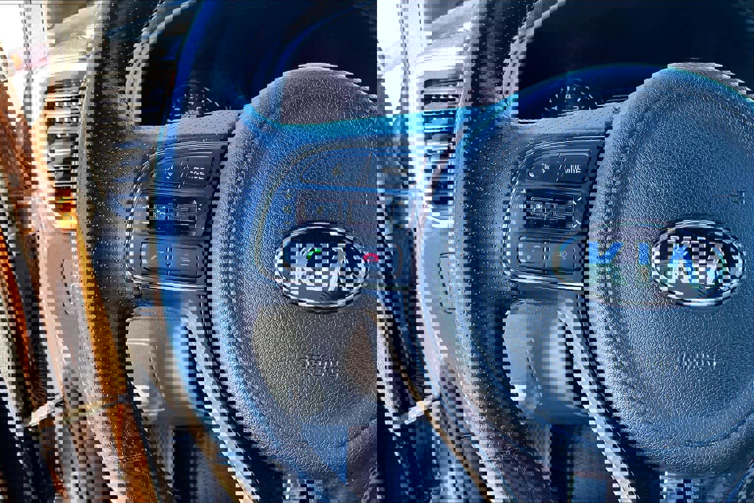 Used 2017 Kia Sportage SX image 24