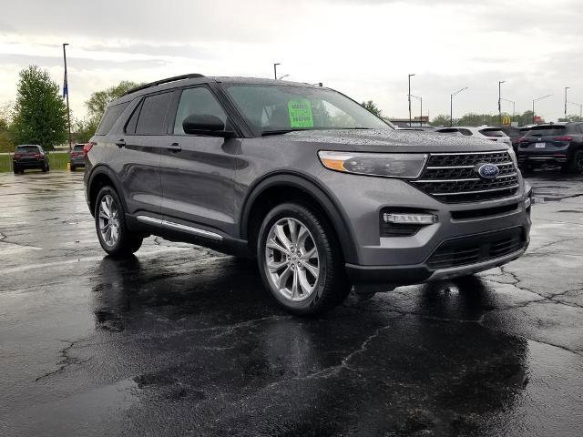 Certified 2022 Ford Explorer XLT w/ Equipment Group 202A AWD/4WD image 7
