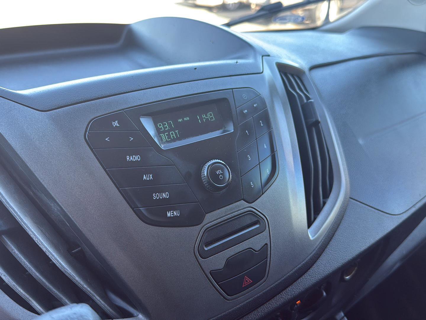 Certified 2019 Ford Transit 350 XL image 21