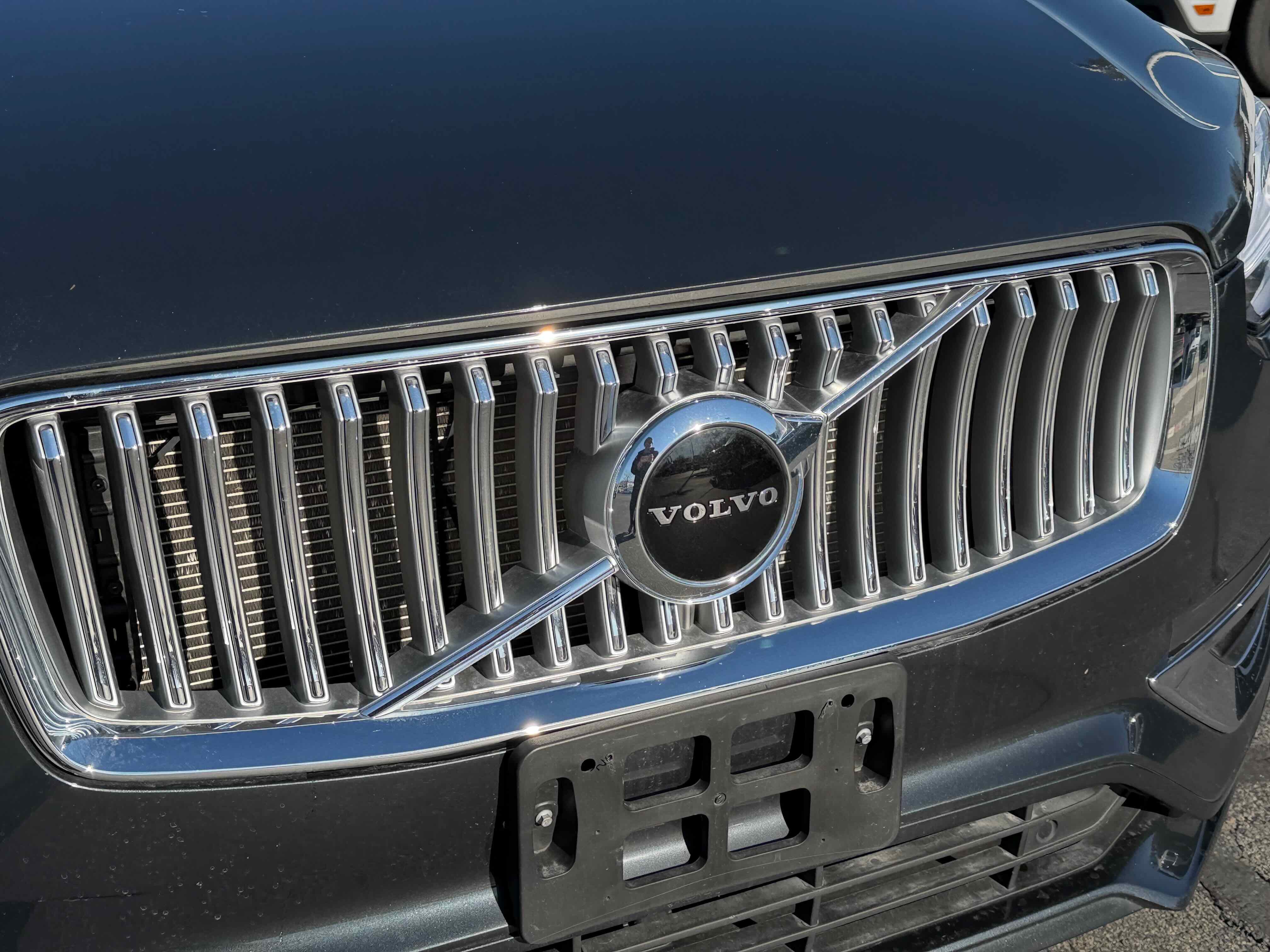 Used 2021 Volvo XC90 T8 Inscription Expression w/ Protection Package Premier image 13