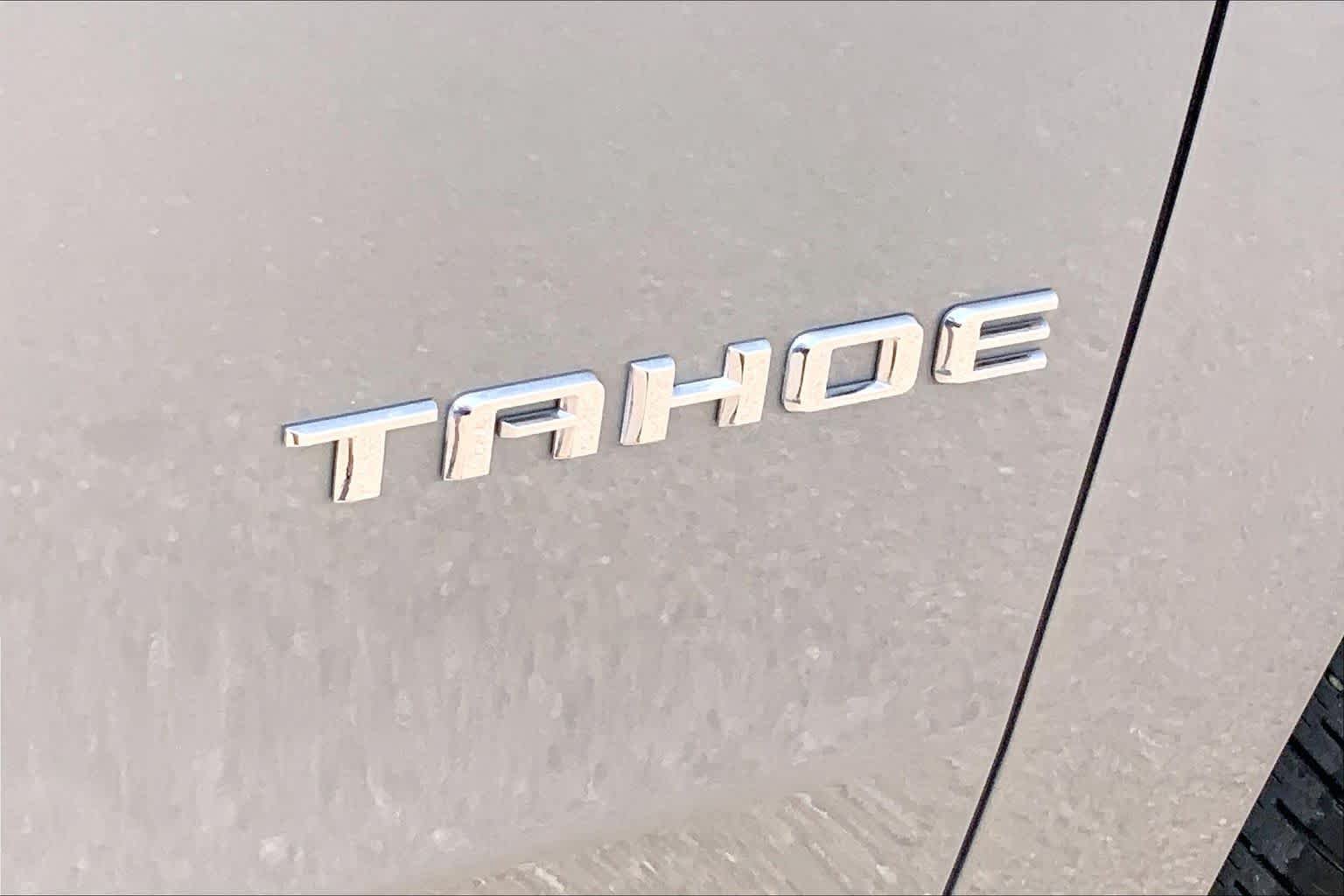 Used 2025 Chevrolet Tahoe High Country AWD/4WD image 19