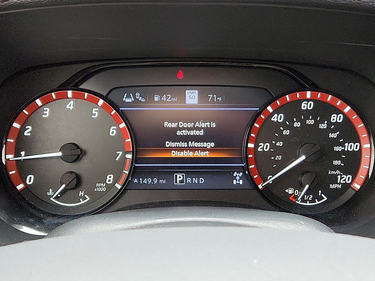 Used 2022 Nissan Frontier PRO-4X AWD/4WD image 10