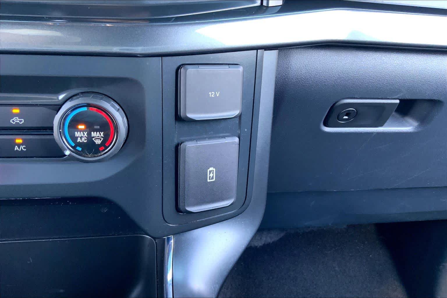 Certified 2022 Ford F150 XL w/ STX Appearance Package RWD image 32