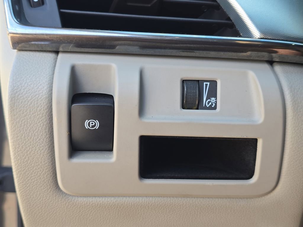 Used 2018 Cadillac CTS Luxury image 26