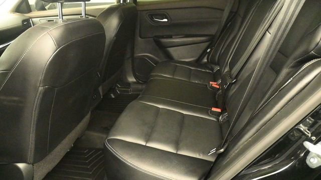 Used 2023 Nissan Rogue SL AWD/4WD image 10