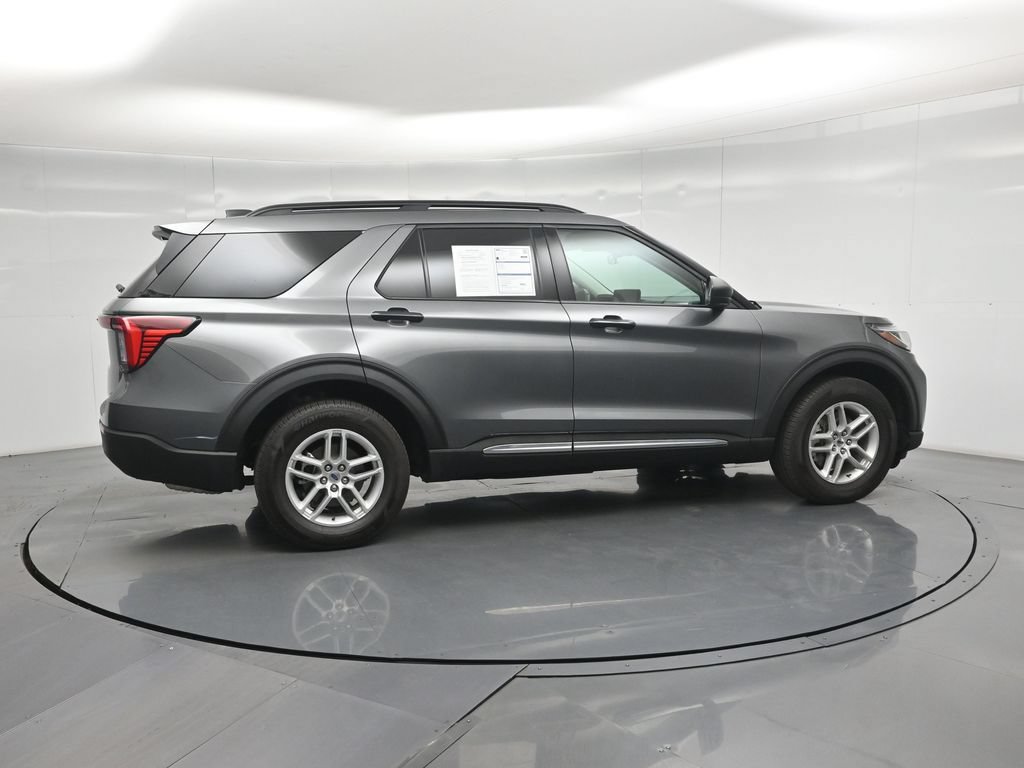 Certified 2025 Ford Explorer Active AWD/4WD image 25