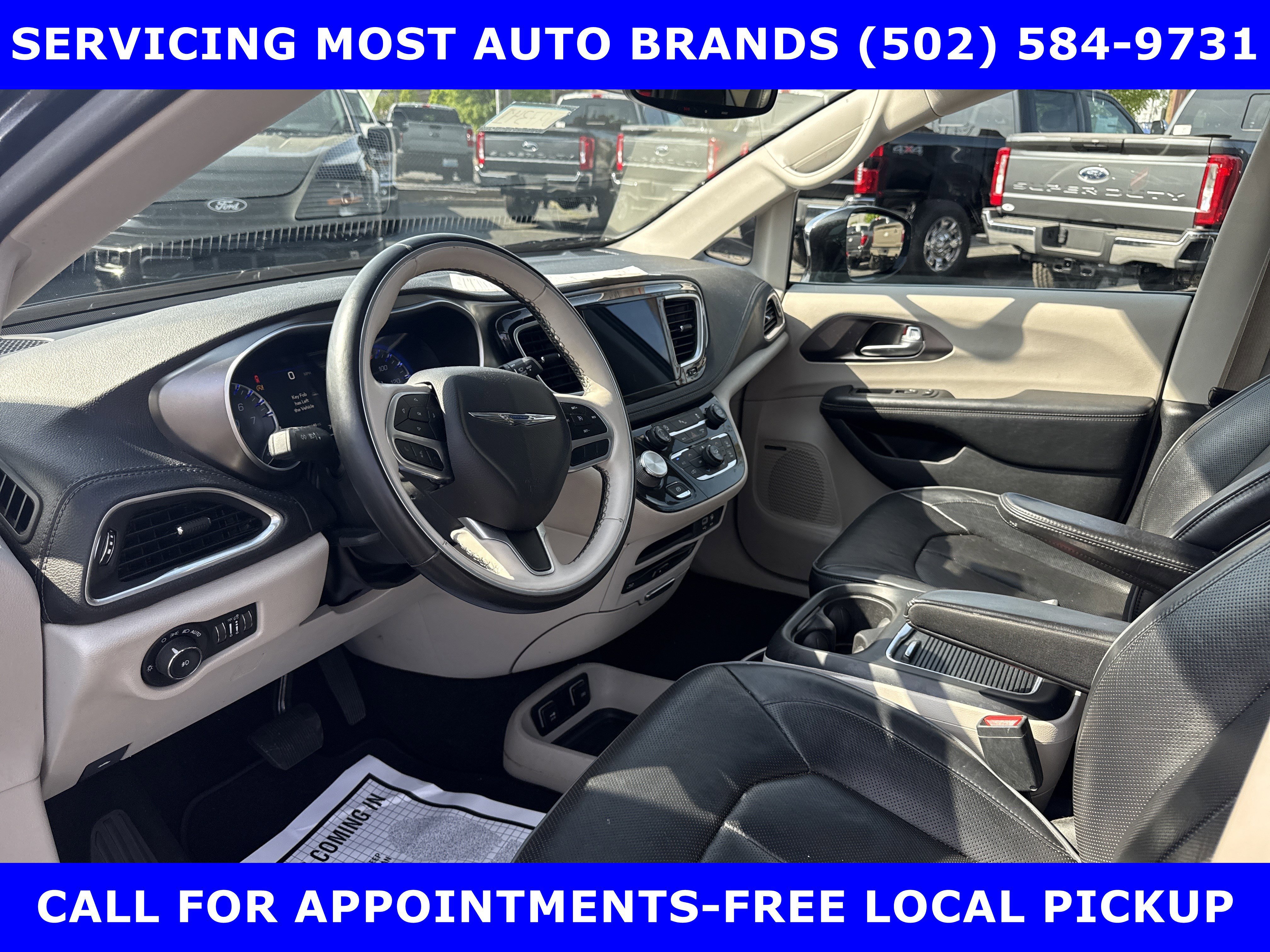 Used 2018 Chrysler Pacifica Limited FWD image 13