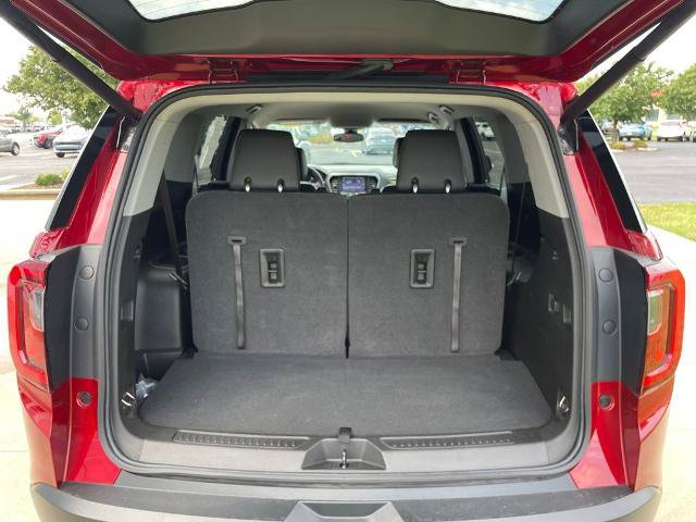 Used 2023 GMC Acadia AT4 w/ Preferred Package AWD/4WD image 15