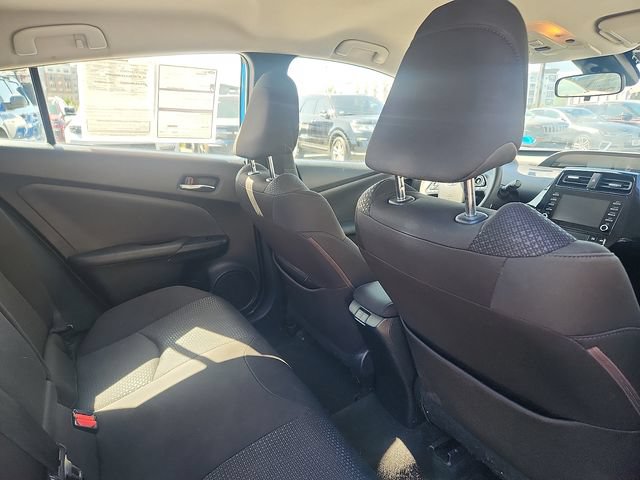 Used 2020 Toyota Prius LE FWD image 27