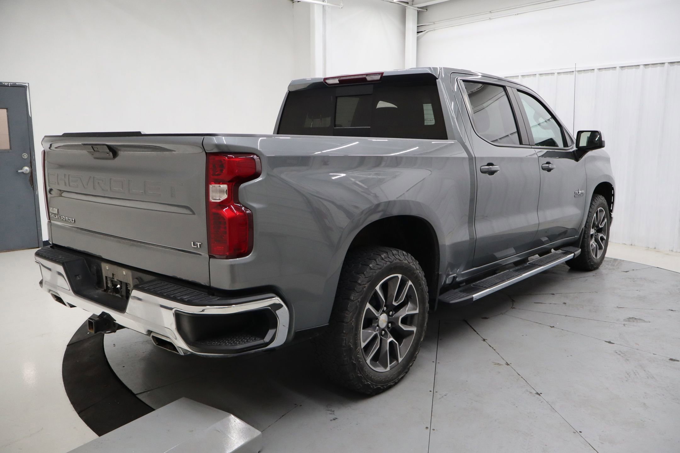Used 2022 Chevrolet Silverado 1500 LT image 6