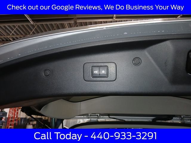 Used 2024 Nissan Armada SL w/ Captain's Chairs Package image 40