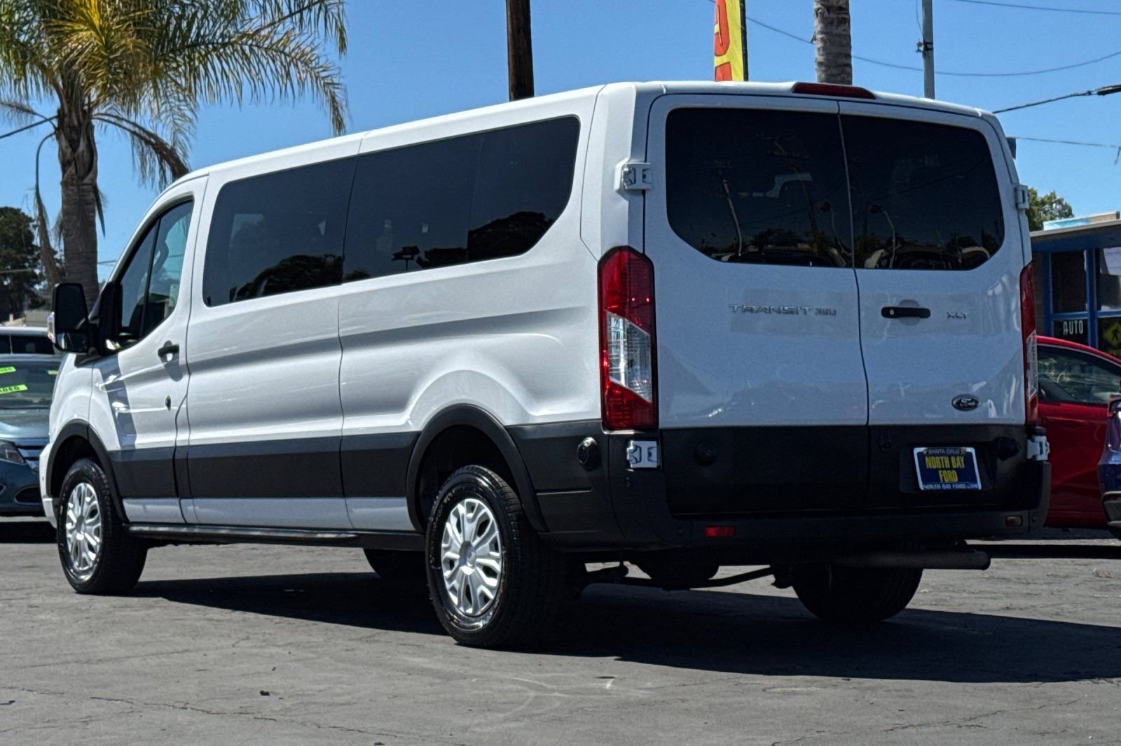 Certified 2024 Ford Transit 350 XLT RWD image 31