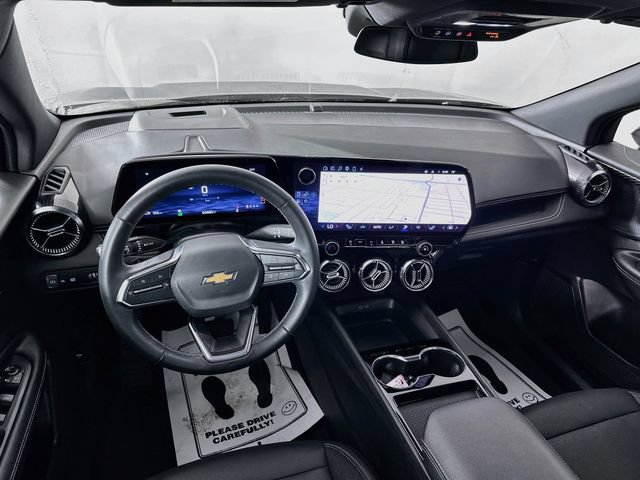 Used 2024 Chevrolet Blazer EV LT AWD/4WD image 30