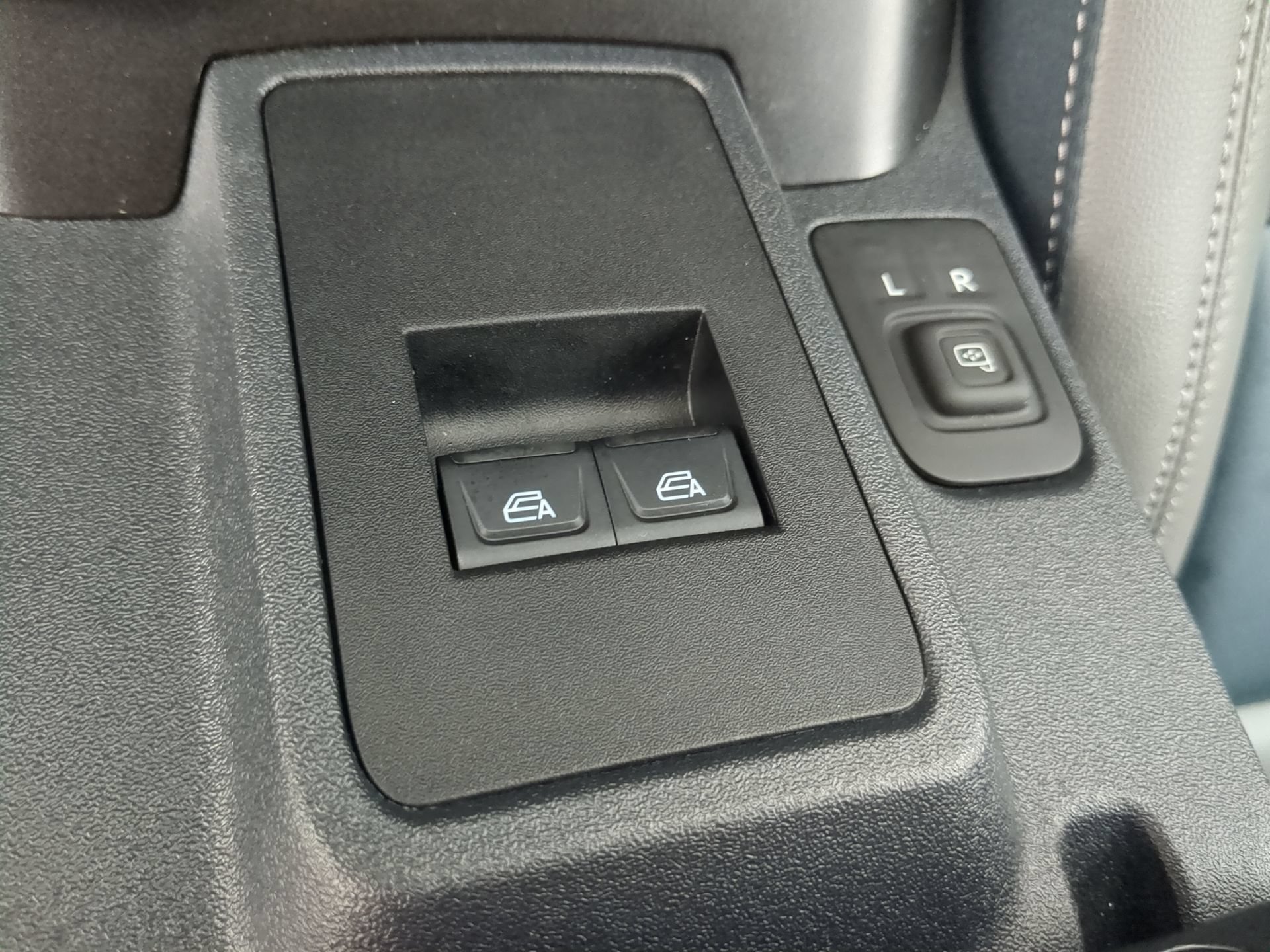 Certified 2023 Ford Bronco Outer Banks AWD/4WD image 54