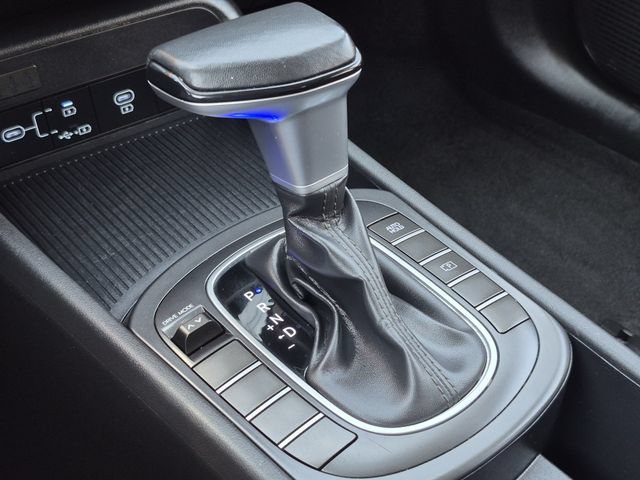 Used 2025 Hyundai Kona SEL FWD image 18