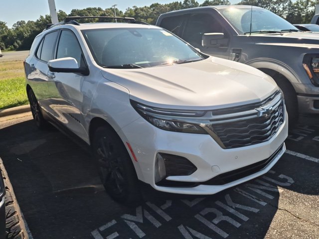 Used 2023 Chevrolet Equinox RS w/ RS Leather Package